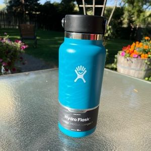 Laguna NWT Hydro Flask 32 ounce wide mouth water bottle